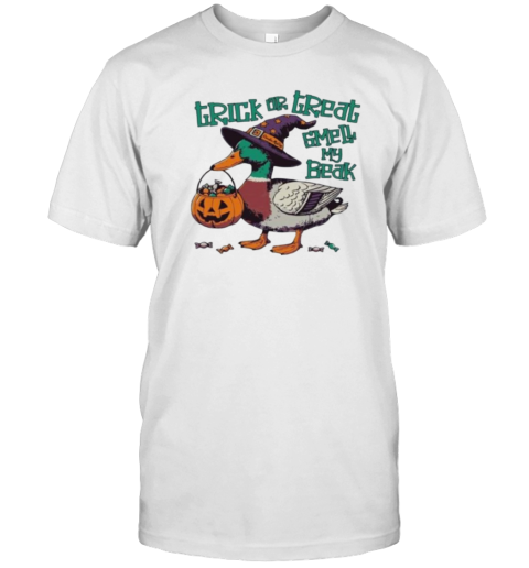 Witch Duck Trick Or Treat Smell My Beak Halloween T-Shirt