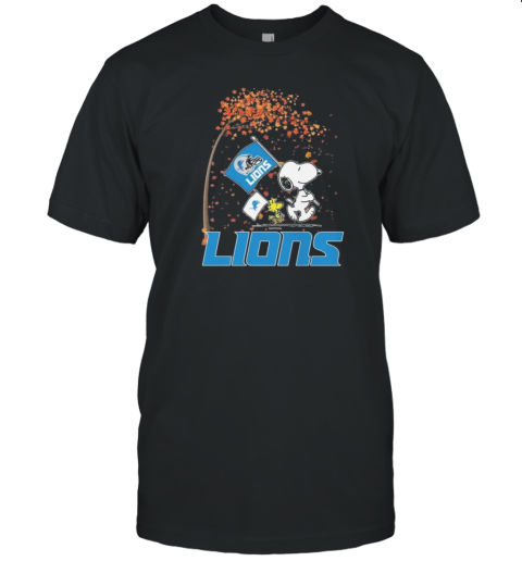 Detroit Lions Snoopy Peanuts In His Fall Season T- Classic Men's T-shirt