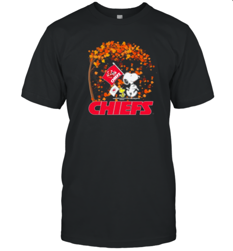 Official Peanuts Snoopy And Woodstock Parade Flag Kansas City Chiefs In The Fall T-Shirt