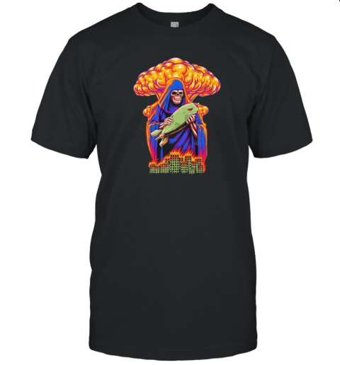 The Angel Of Death Holds An Atomic Bomb T- Classic Men's T-shirt