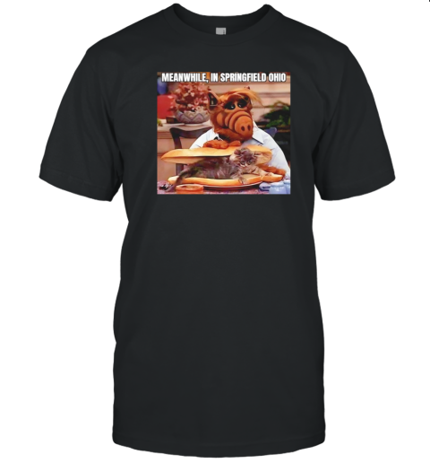 Alf Meanwhile In Springfield Ohio T- Classic Men's T-shirt