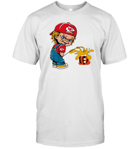 Chucky Kansas City Chiefs Piss On Cincinnati Bengals Halloween T-Shirt