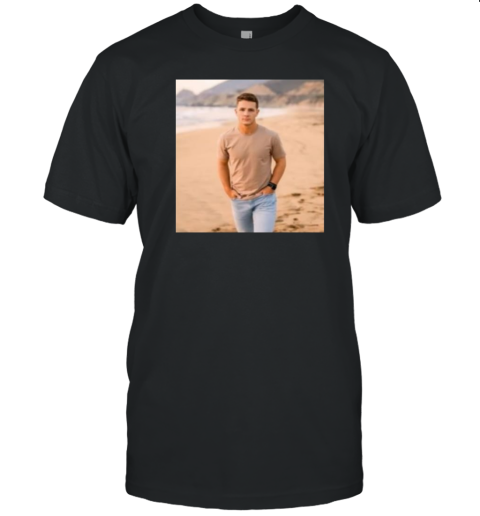 Original Colton Mckivitz Wearing Brock Purdy T- Classic Men's T-shirt