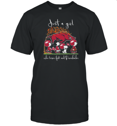 Peanuts Characters Just A Girl Who Loves Fall And Arkansas Razorbacks 2024 T-Shirt