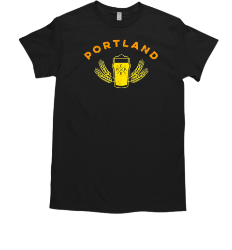 Portland Maine Retro Vintage Style Craft Beer Drinkers T-Shirt