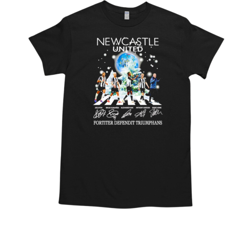 Newcastle United all team abbey road Merry Christmas signature T-Shirt