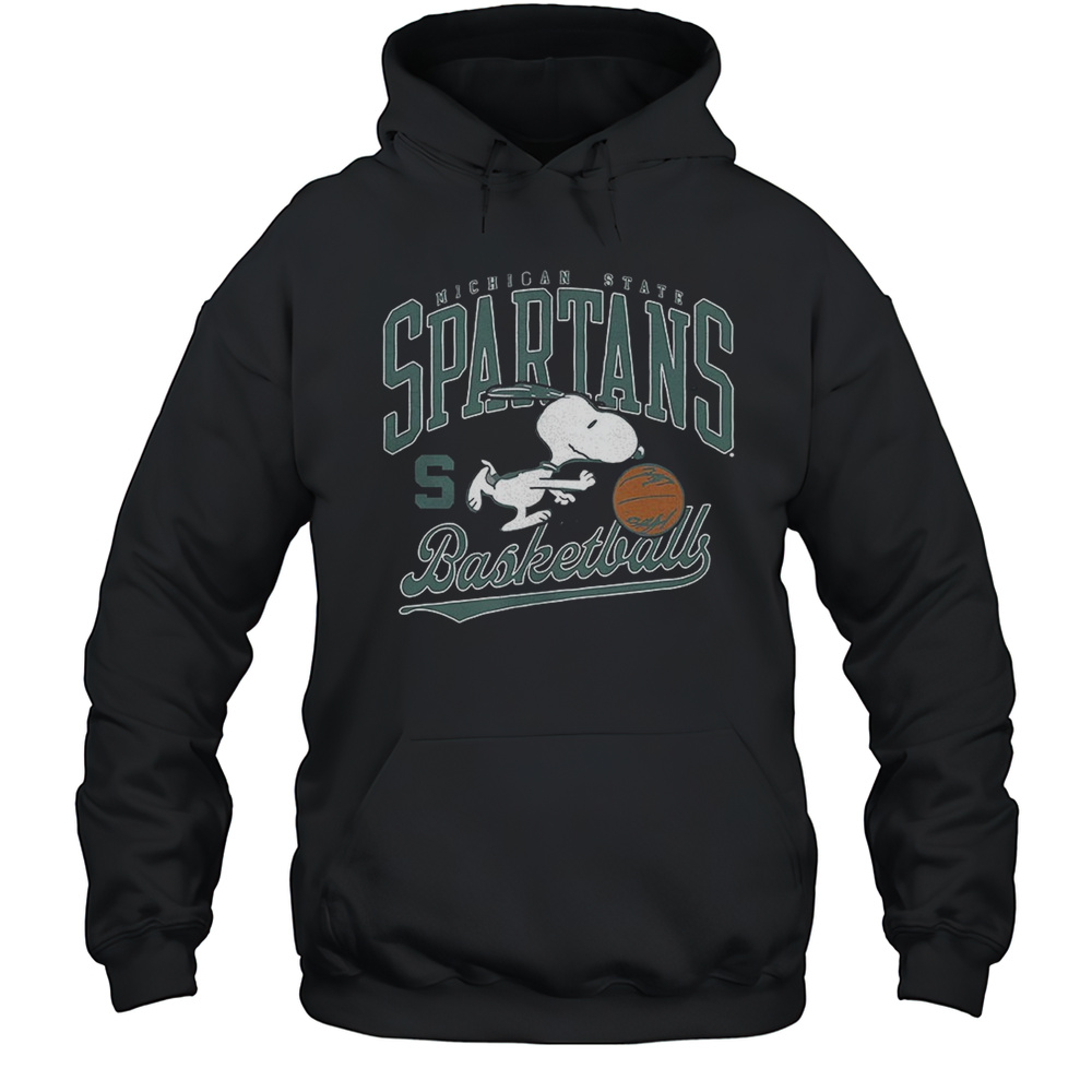 Michigan State Spartans Basketball Snoopy Shirt Unisex Hoodie