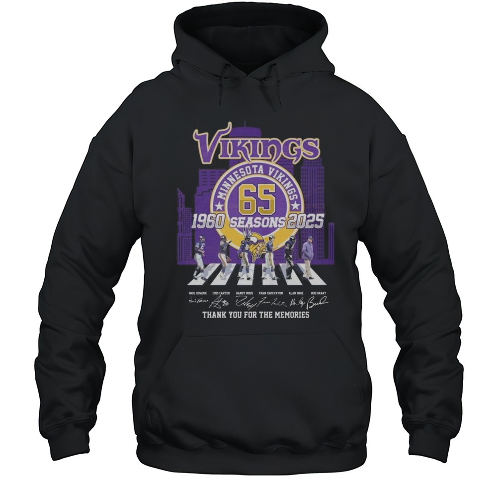 Minnesota Vikings 65 Seasons 1960-2025 Thank You For The Memories Signatures Walking Shirt Unisex Hoodie