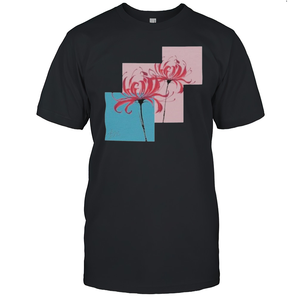 NoiR Series 002 Curiosity Lycoris T-Shirt
