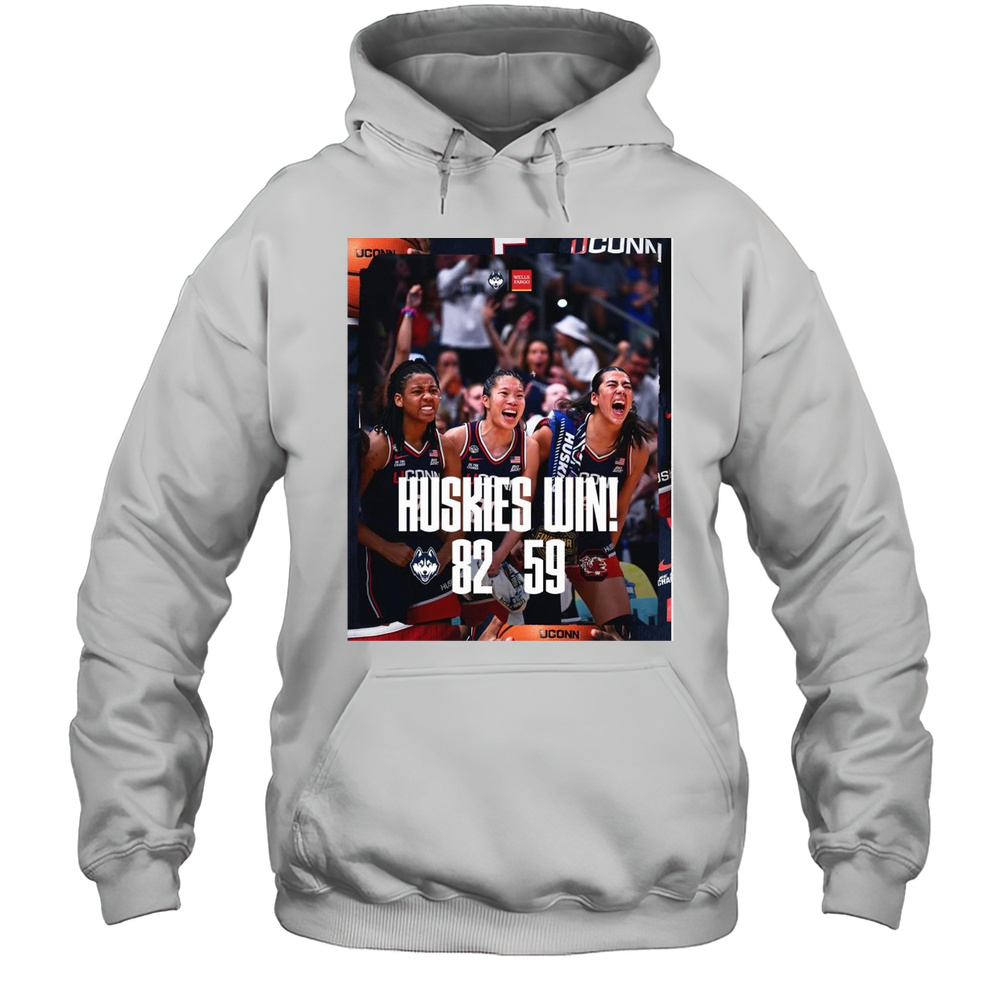 UConn Huskies Win South Carolina Gamecocks Final Score 82  59 NCAA National Championship T-shirt Unisex Hoodie