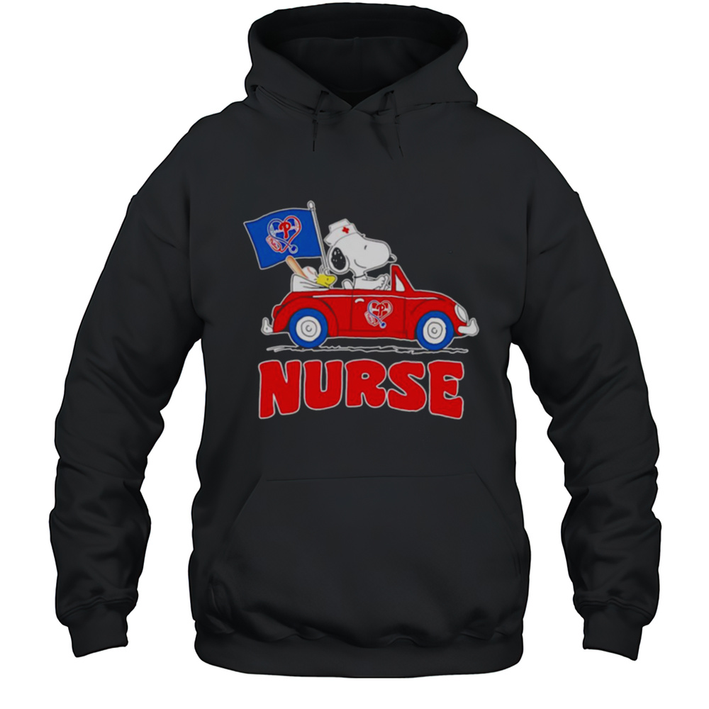 Nurse Snoopy And Woodstock Driving Car Philadelphia Phillies Shirt Unisex Hoodie