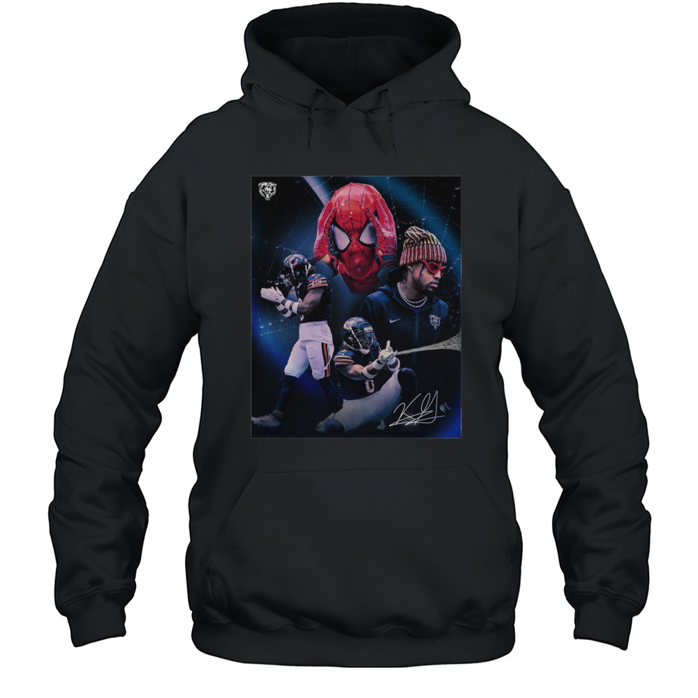 Poster Chicago Bears Football Kyler Gordon Swinging Back Into Action Signature T-shirt Unisex Hoodie