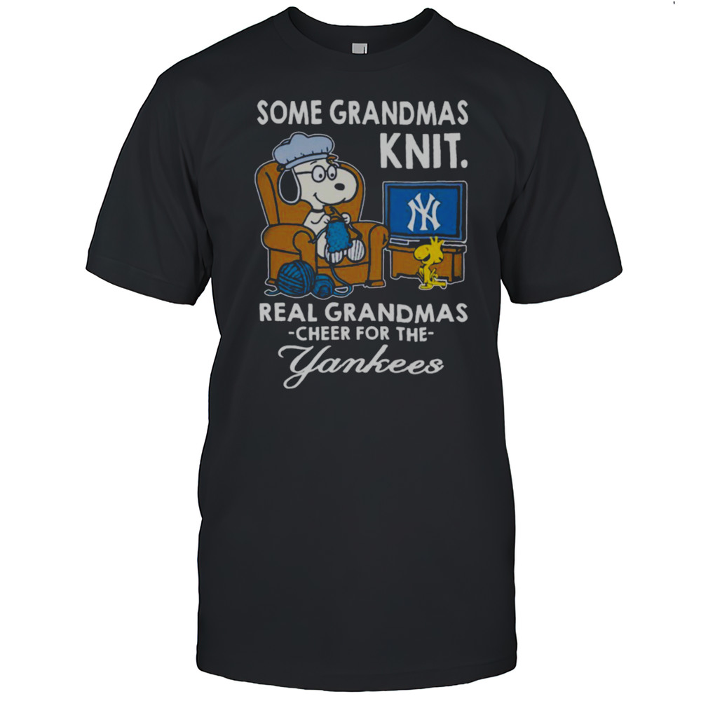 Snoopy And Woodstock Some Grandmas Knit Real Grandmas Cheer For The New York Yankees Sofa TV T Shirts