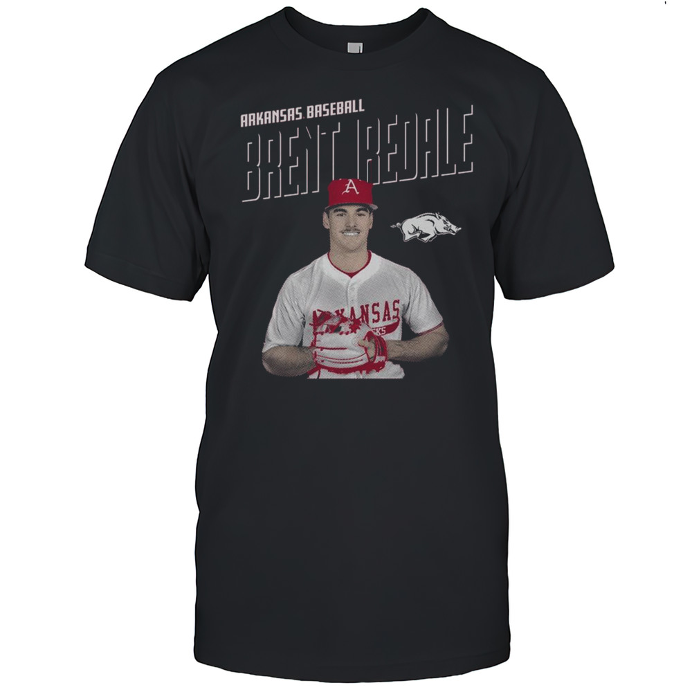 Brent Iredale Illustrated Maroon Arkansas Razorbacks Baseball NCAA 2025 T-shirt