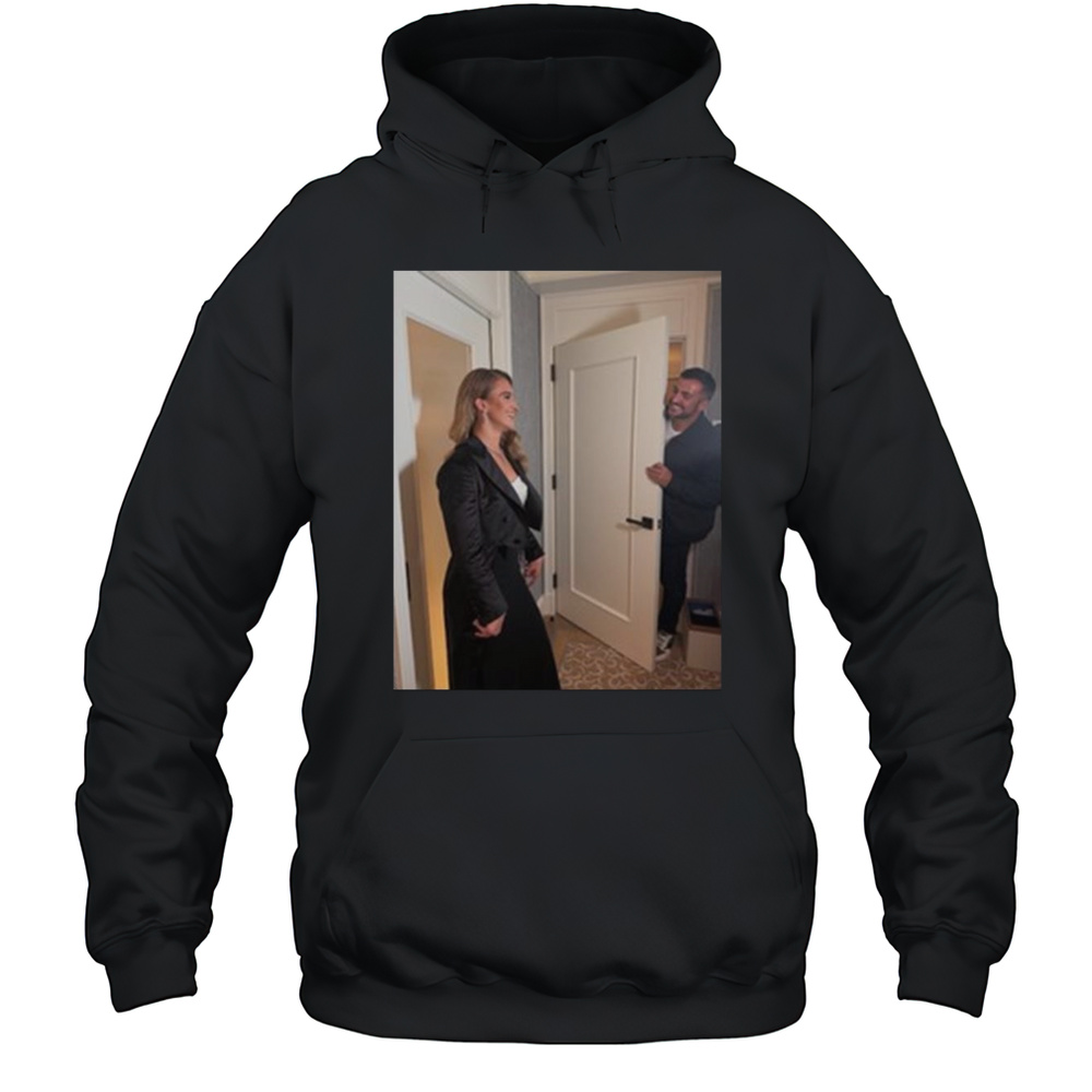 Natasha Peep Sabrina Ionescu And Hroniss Grasu T-shirt Unisex Hoodie