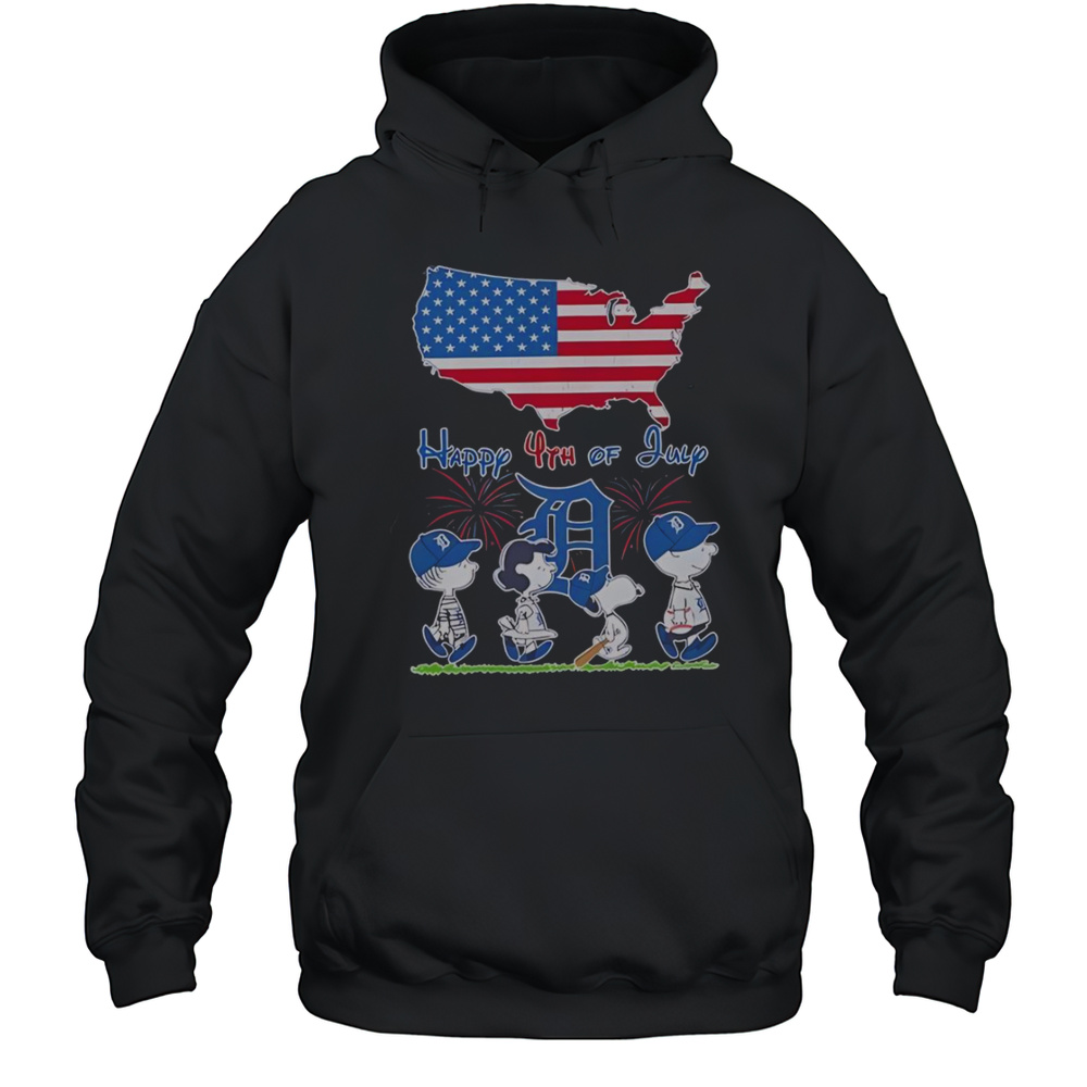 Detroit Tigers Snoopy And Friends Happy 4th Of July Flag American T-Shirt Unisex Hoodie
