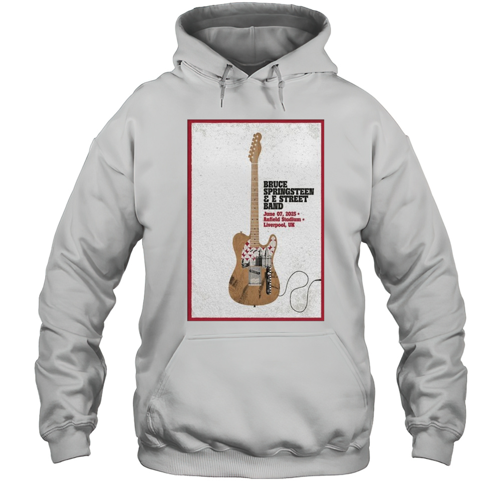 Bruce Springsteen In Liverpool UK On Jun 7 2025 Poster Shrit Unisex Hoodie