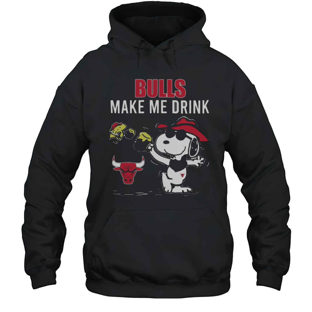 Snoopy And Woodstock Chicago Bulls Make Me Drink T Shirt Unisex Hoodie