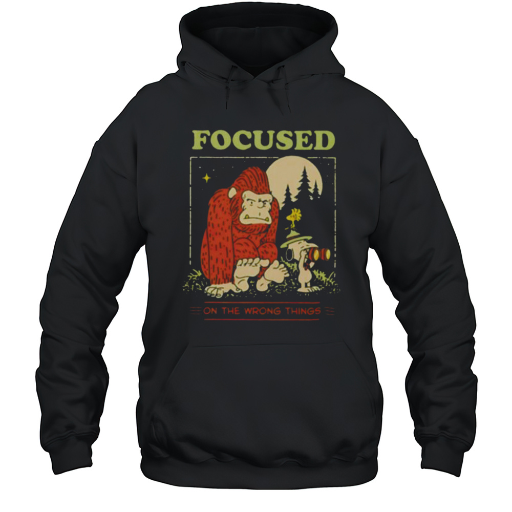 Snoopy And Woodstock And Bigfoot Focused On The Wrong Things Shirt Unisex Hoodie