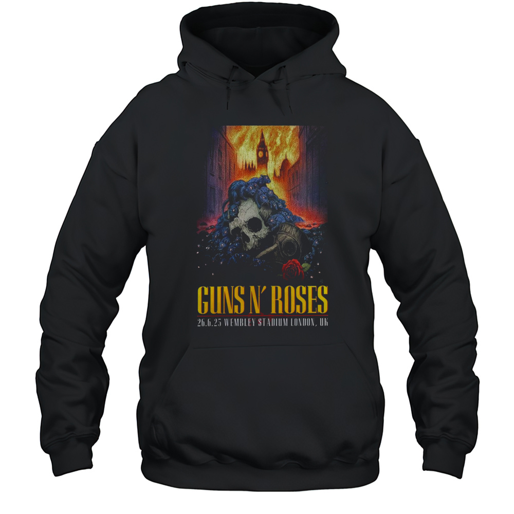 Guns N Roses Wembley Stadium London England 26 Jun 2025 Poster T-Shirt Unisex Hoodie