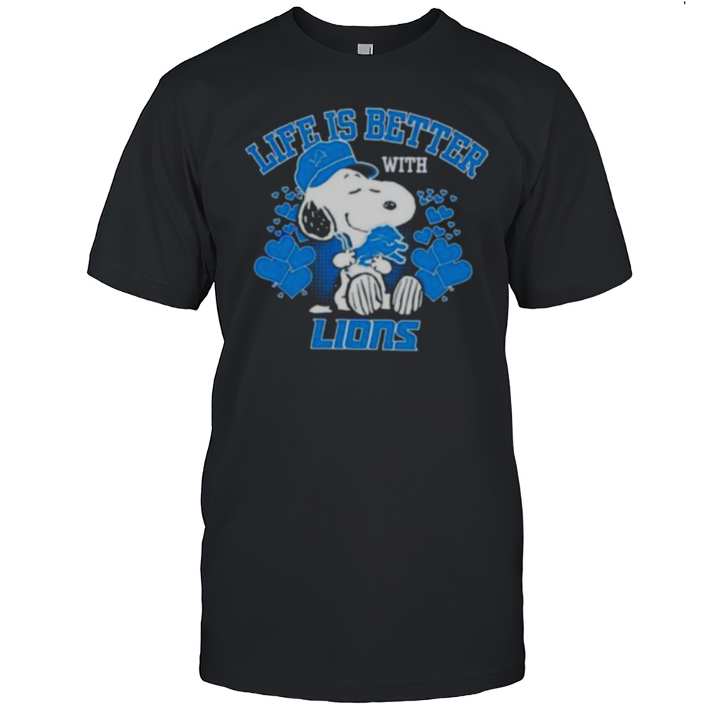 Life Is Better Lions Snoopy Hug Detroit Lions Logo T Shirt