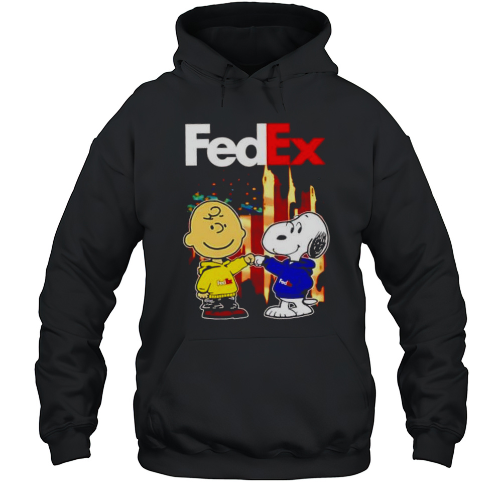 FEDEX Charlie Brown And Snoopy Shirt Unisex Hoodie