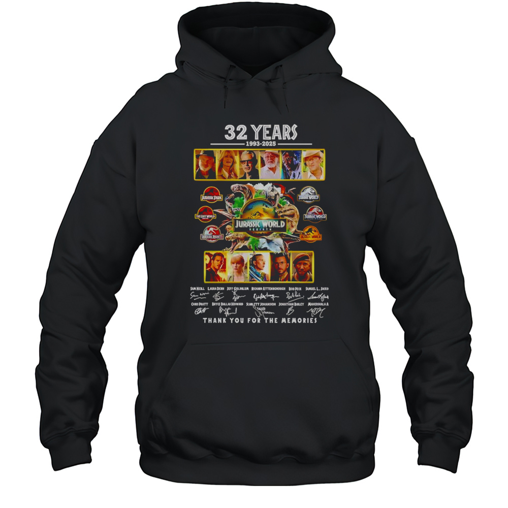 32 Years 1993 2025 Jurassic World Rebirth Thank You For The Memories Shirt Unisex Hoodie